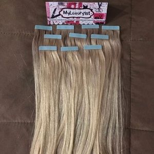 Accessories - Remy Tape Hair Extensions Ash Blonde 10 pieces Accessories - Remy Tape Hair Extensions Ash Blonde 10 pieces
